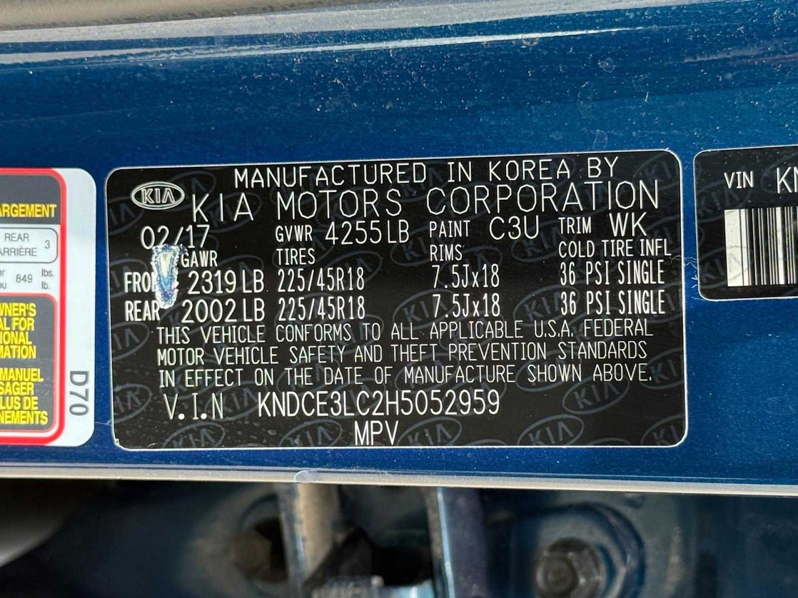 2017 Kia Niro Touring 21