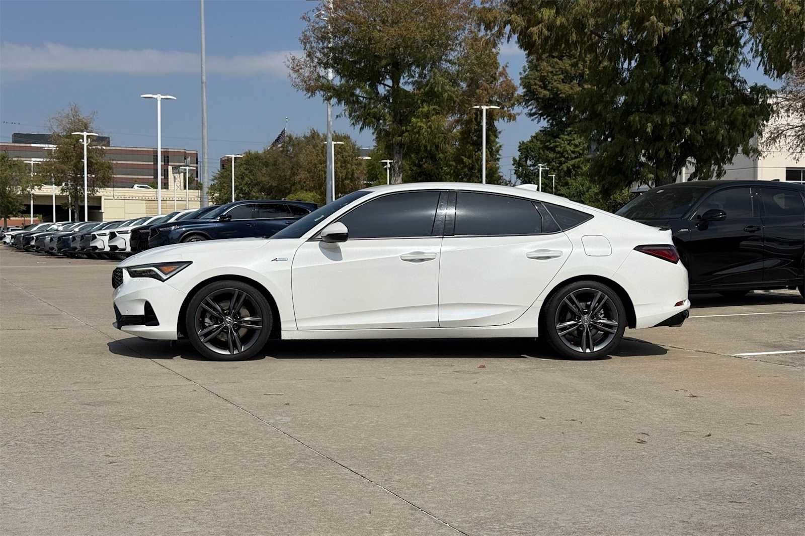 Thumbnail: 2023 Acura Integra - 3