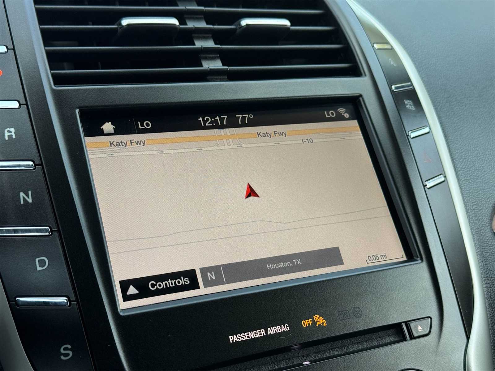 Thumbnail: 2019 Lincoln MKC - 28