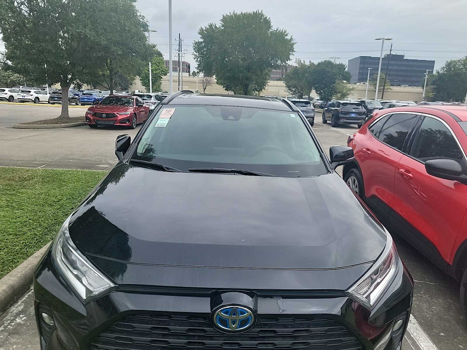 Thumbnail: 2021 Toyota RAV4 - 2