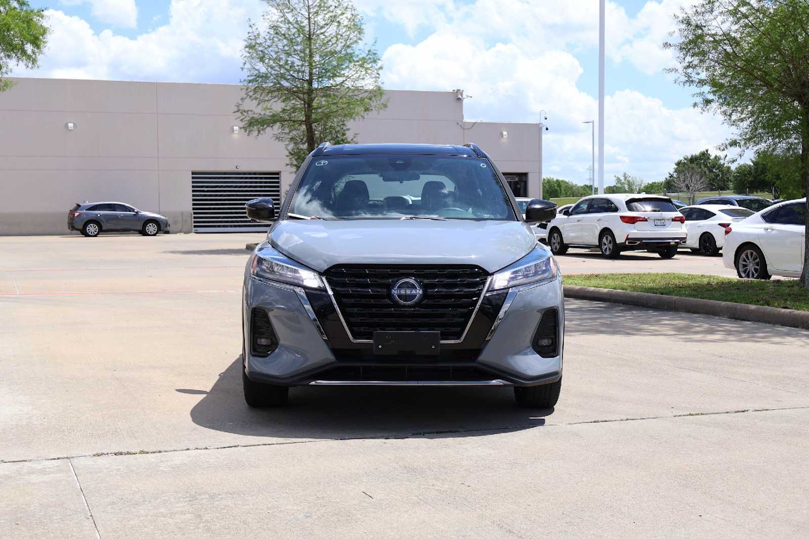 Thumbnail: 2023 Nissan Kicks - 6
