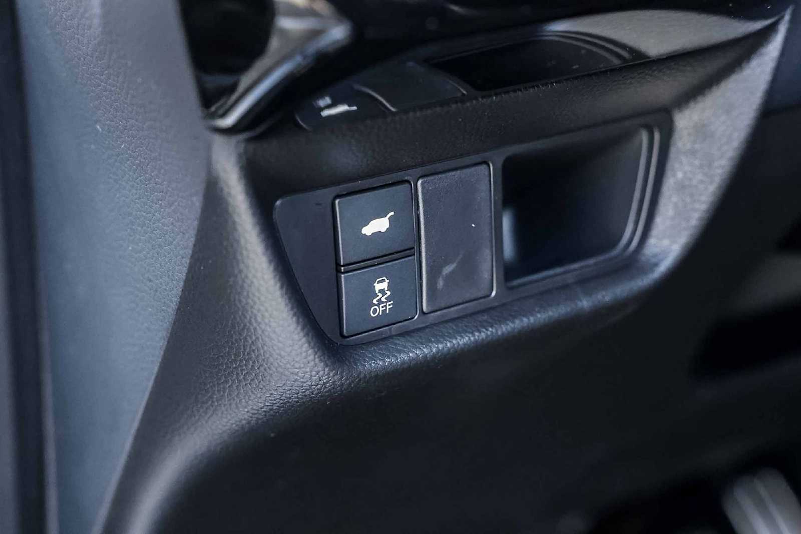 Thumbnail: 2025 Acura ADX - 25