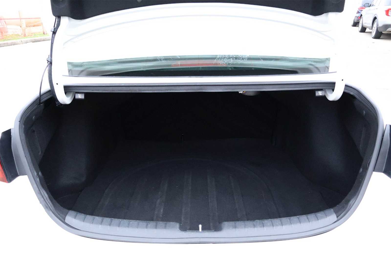 Thumbnail: 2022 Kia Forte - 19