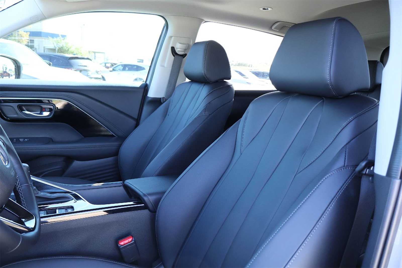 Thumbnail: 2025 Acura ADX - 11