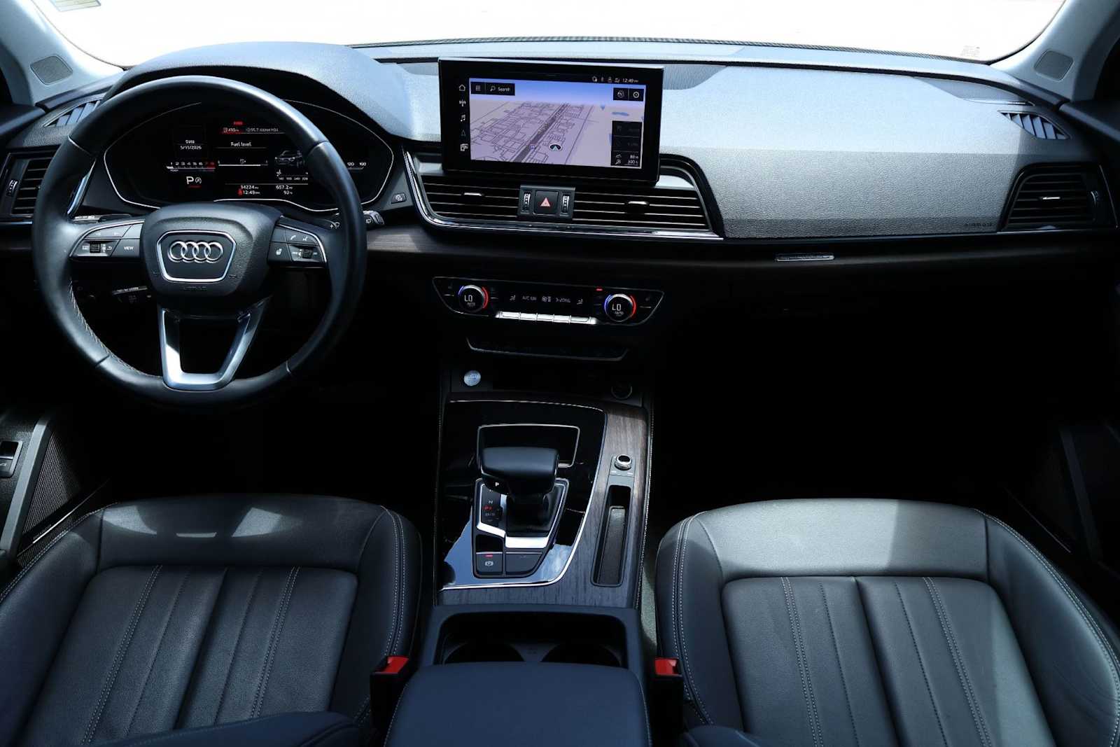 Thumbnail: 2023 Audi Q5 - 10