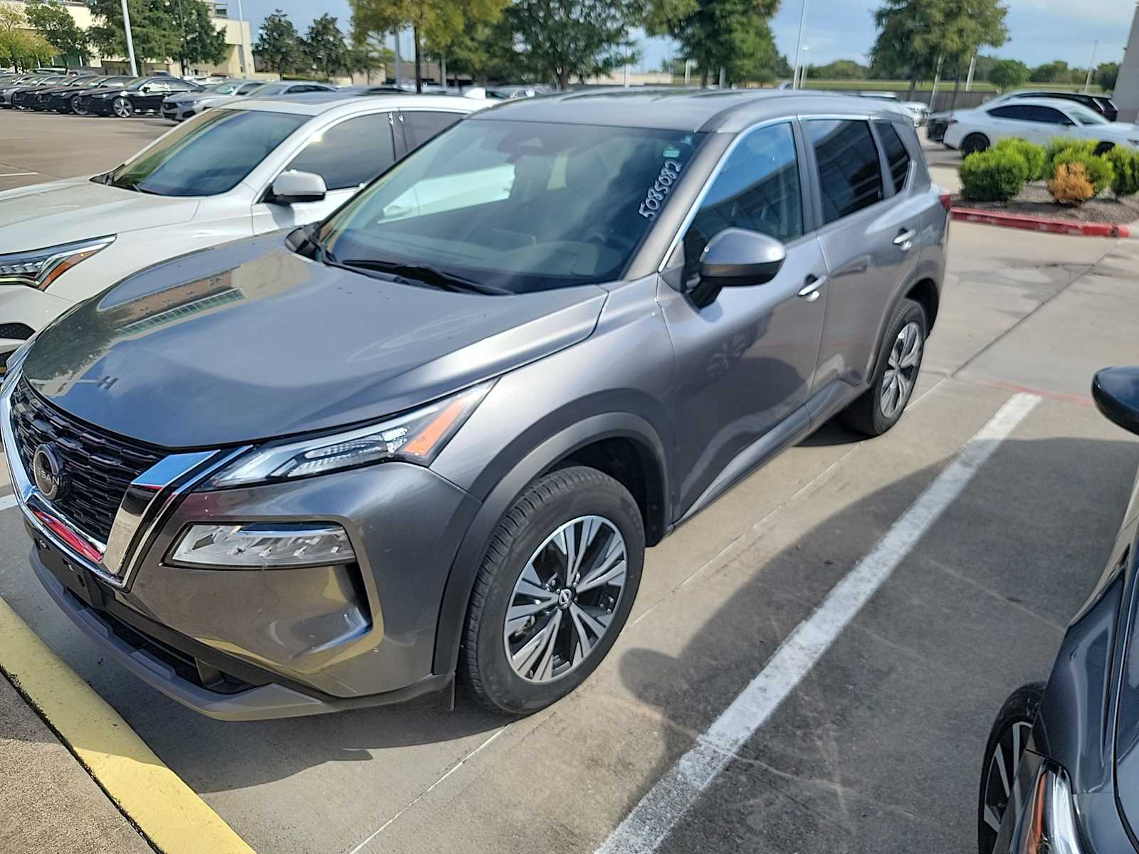 Thumbnail: 2023 Nissan Rogue - 1