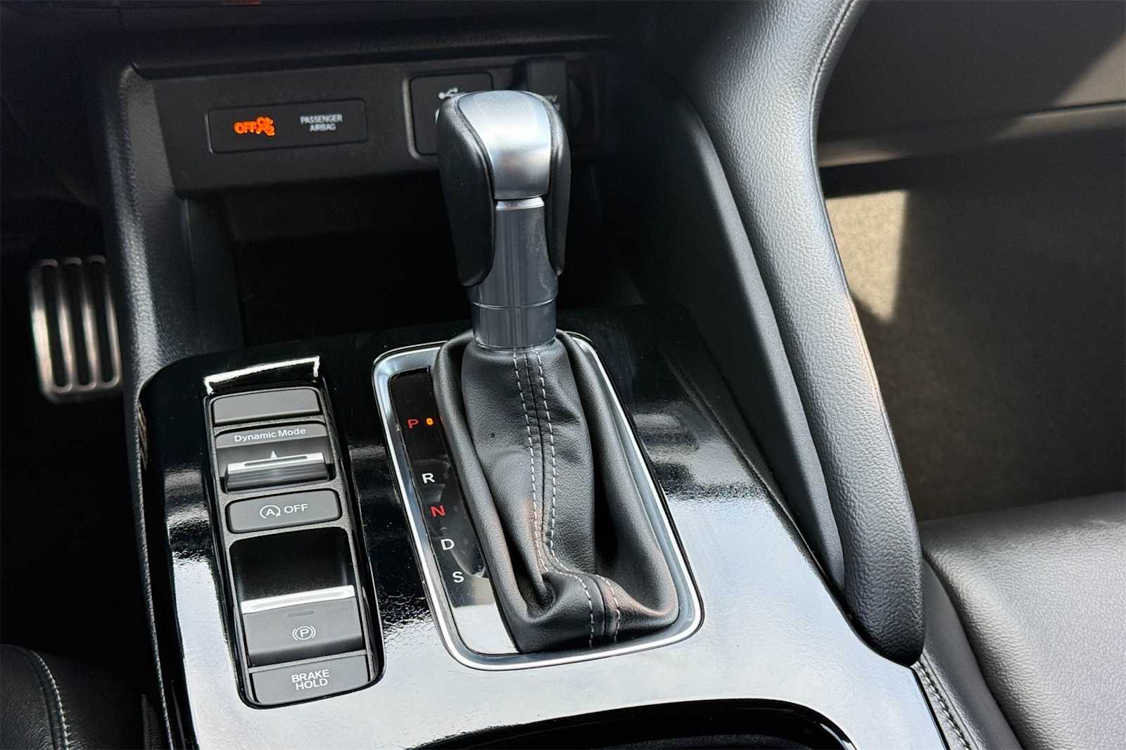 Thumbnail: 2025 Acura Integra - 17