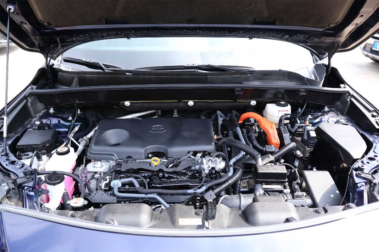 Thumbnail: 2024 Toyota Venza - 9