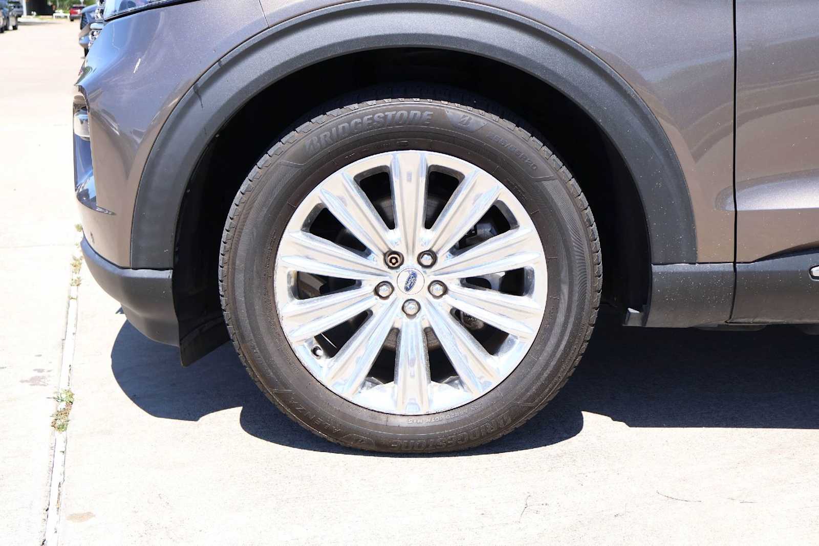 Thumbnail: 2021 Ford Explorer - 8