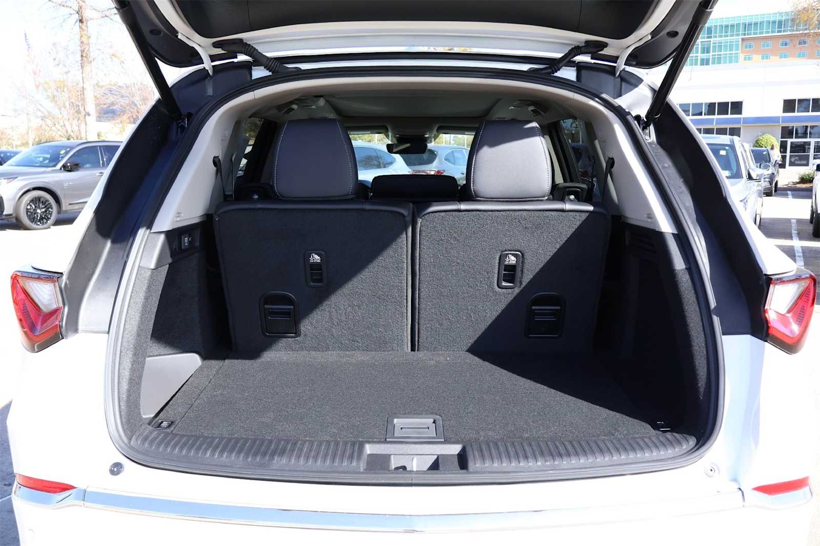 Thumbnail: 2026 Acura MDX - 19