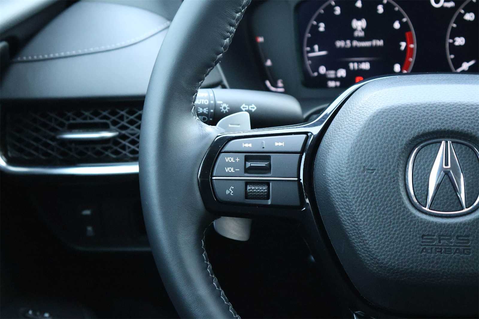 Thumbnail: 2025 Acura ADX - 22