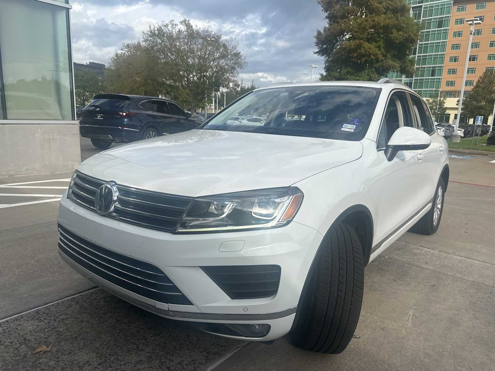 2017 Volkswagen Touareg Sport -
                  Katy, TX