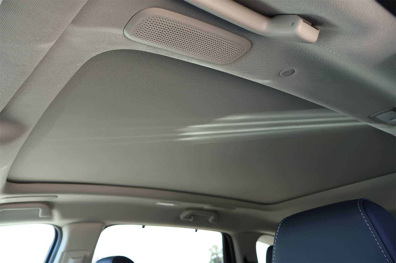 Thumbnail: 2026 Acura MDX - 28