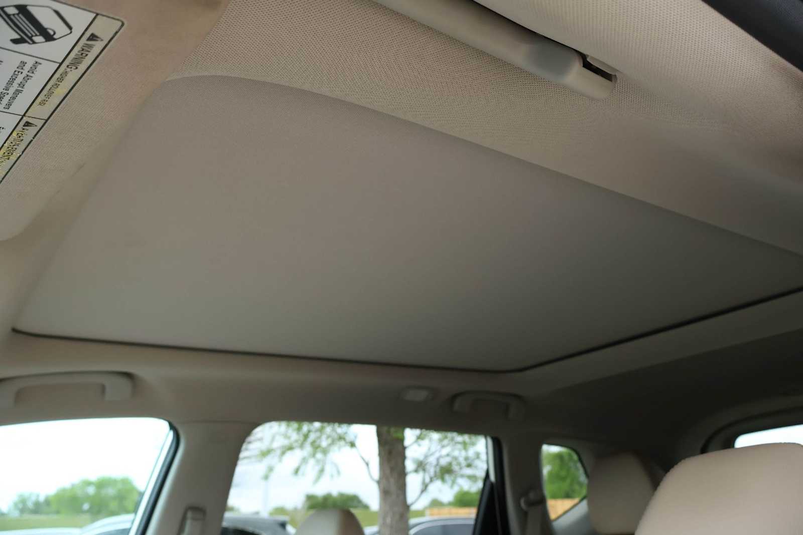 Thumbnail: 2016 Nissan Rogue - 28