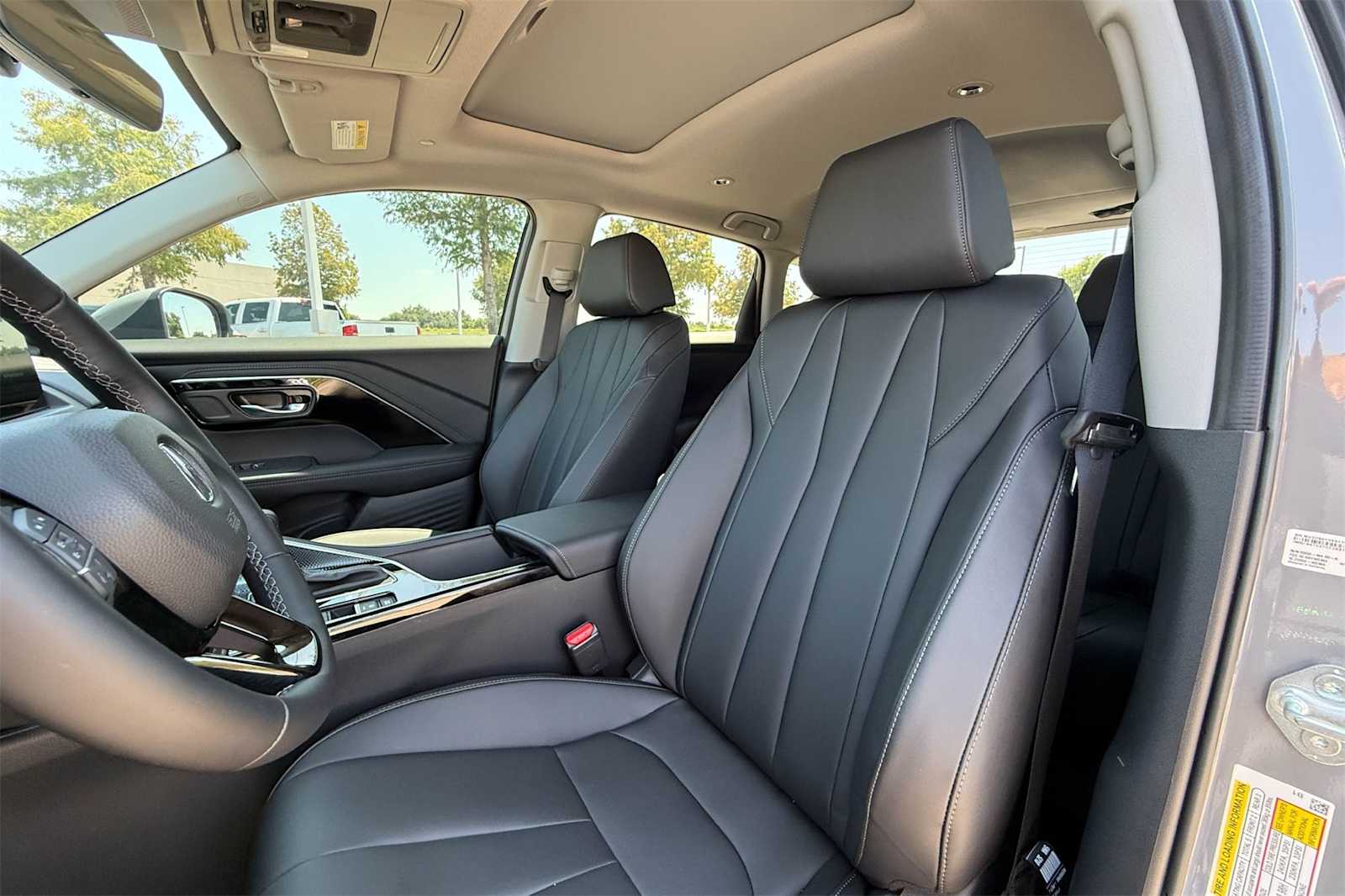 Thumbnail: 2025 Acura ADX - 11