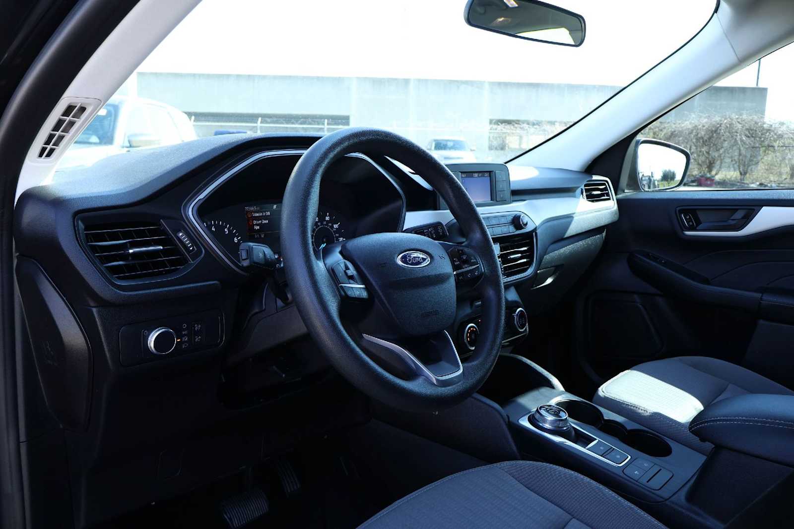 Thumbnail: 2022 Ford Escape - 2