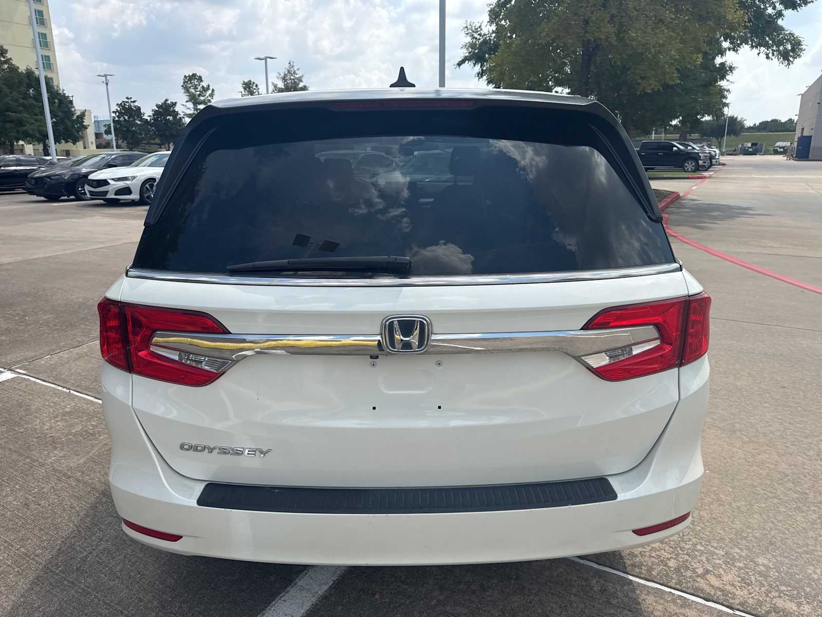 Thumbnail: 2019 Honda Odyssey - 4