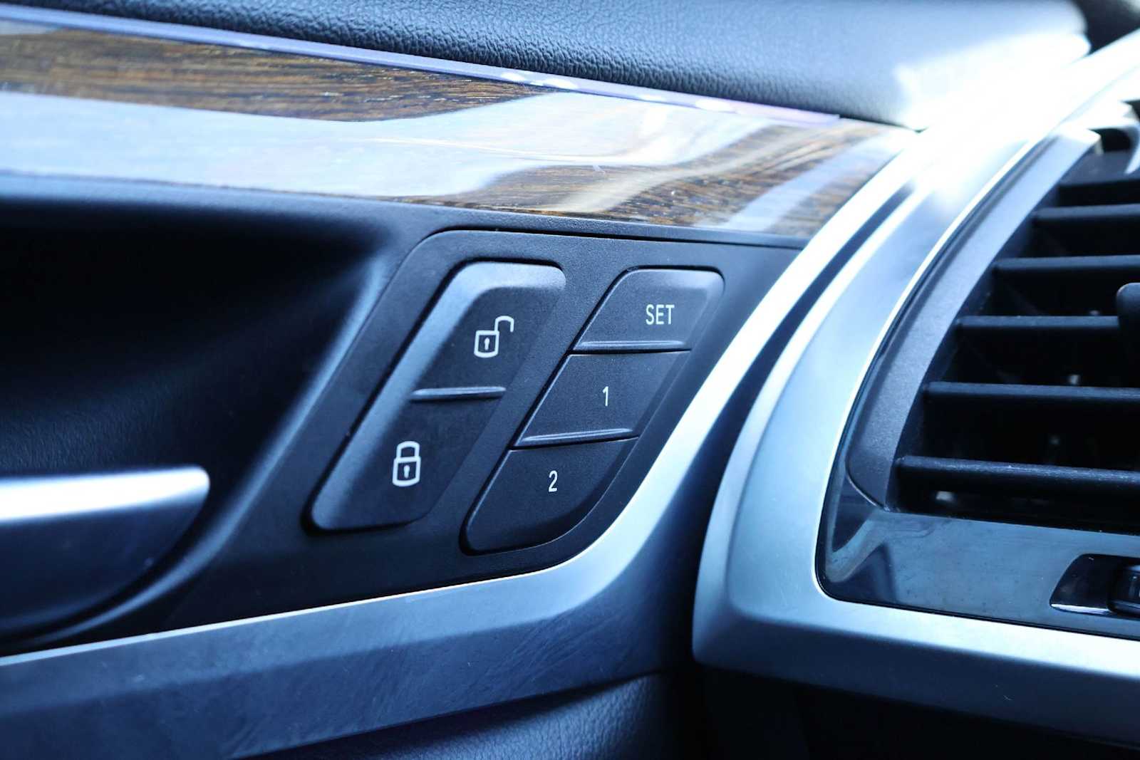 Thumbnail: 2019 BMW X3 - 25