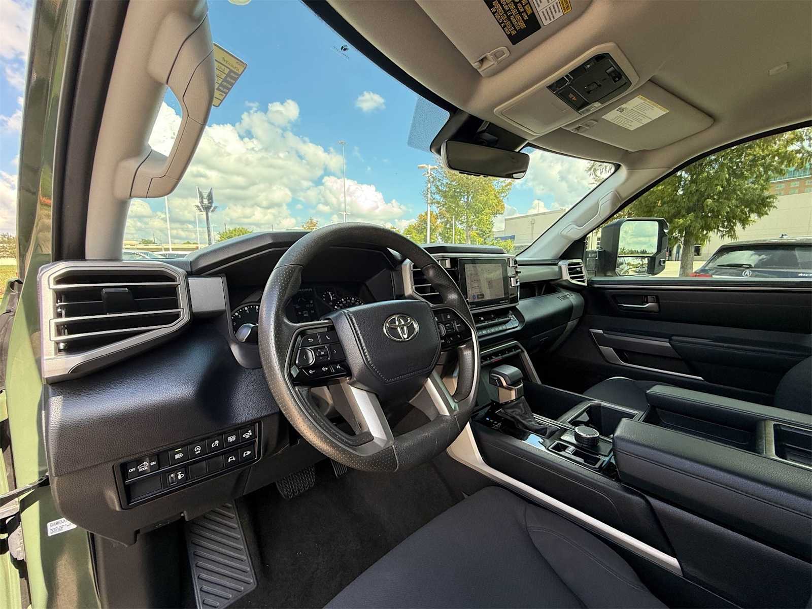 Thumbnail: 2022 Toyota Tundra - 2