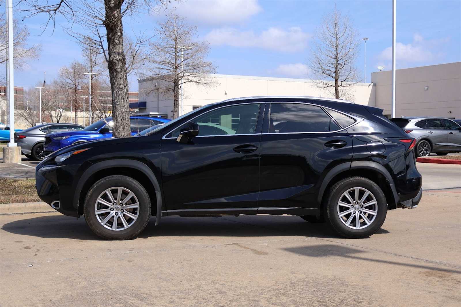 Thumbnail: 2017 Lexus NX - 3