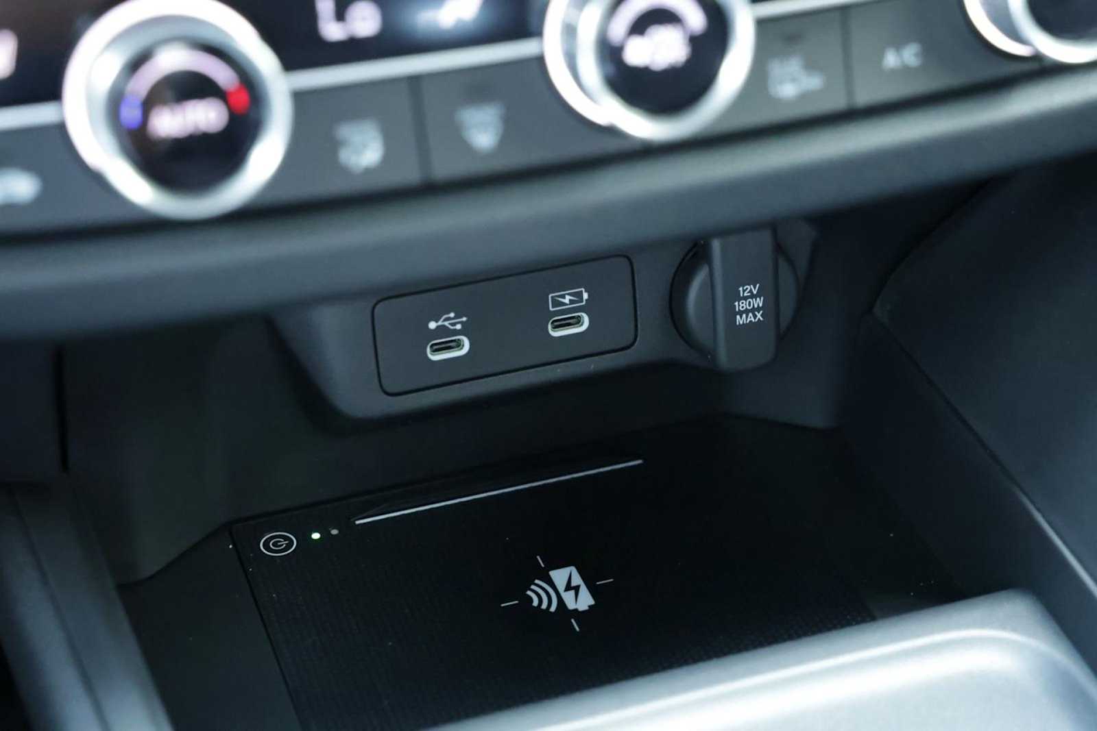 Thumbnail: 2025 Acura ADX - 23