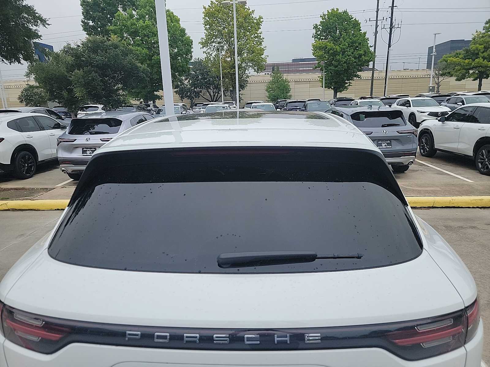 Thumbnail: 2022 Porsche Cayenne - 5