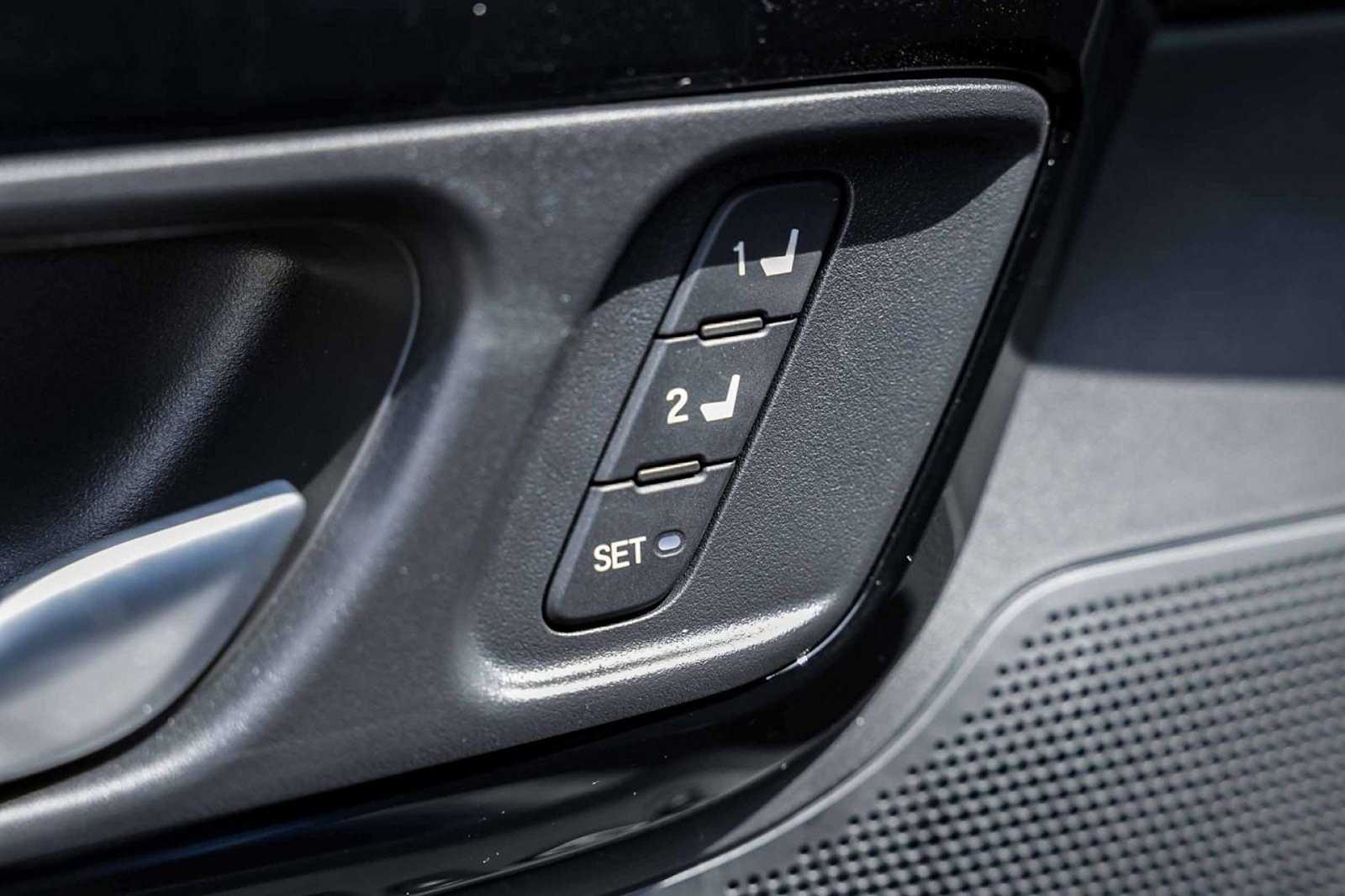 Thumbnail: 2025 Acura ADX - 26