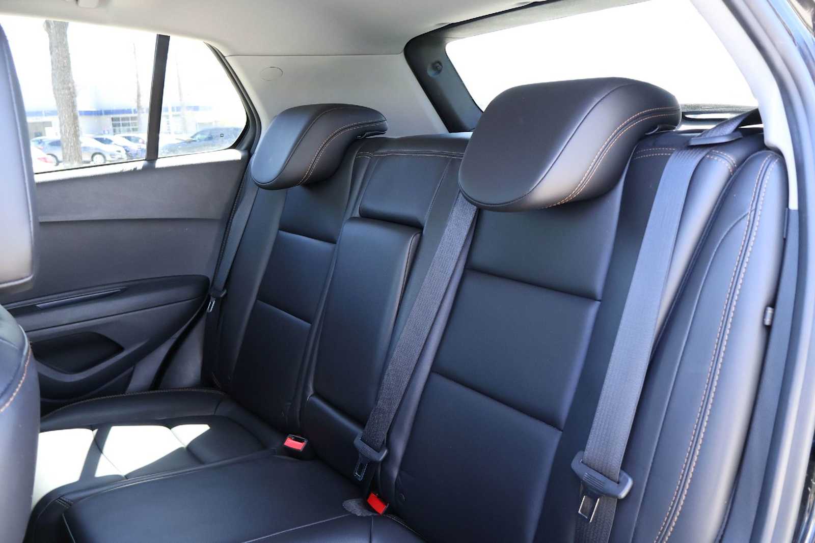 Thumbnail: 2018 Chevrolet Trax - 13