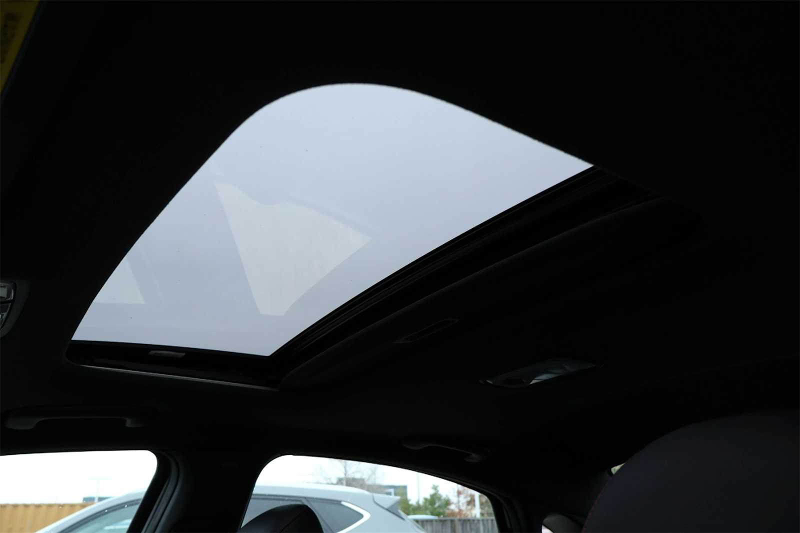 Thumbnail: 2022 Kia Forte - 29