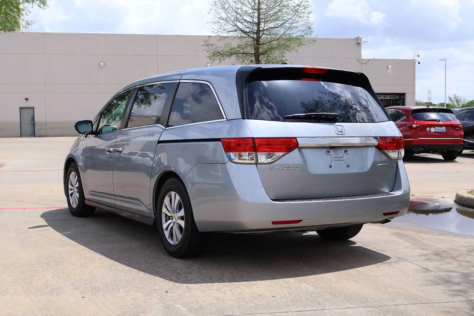 Thumbnail: 2016 Honda Odyssey - 4