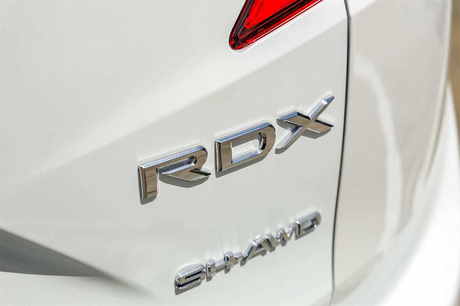 Thumbnail: 2025 Acura RDX - 7