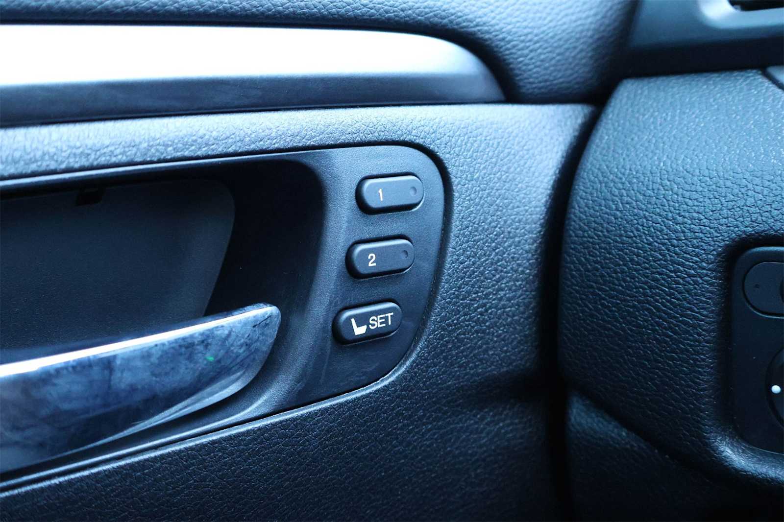 Thumbnail: 2022 Honda Pilot - 25