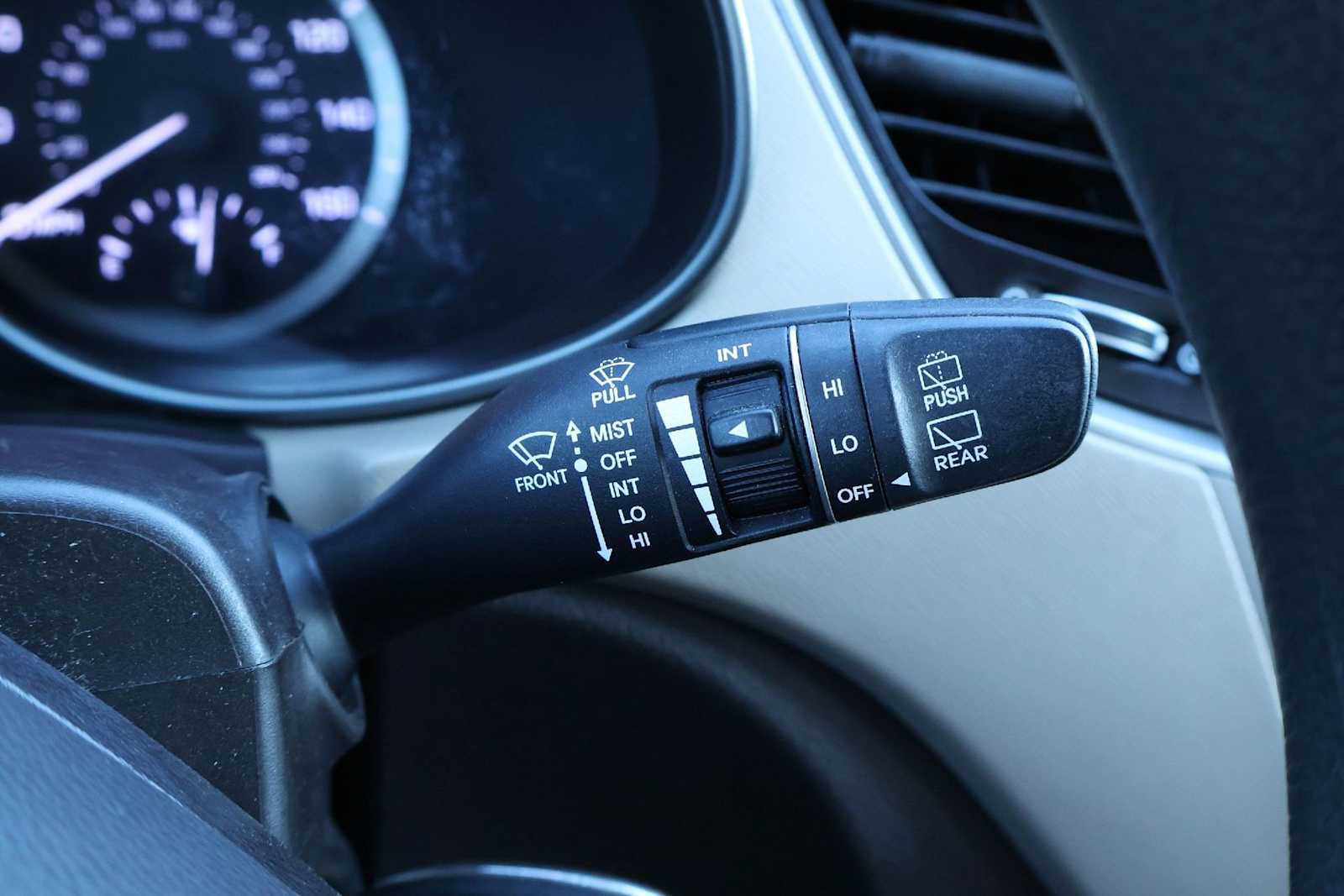 Thumbnail: 2017 Hyundai Santa Fe - 28