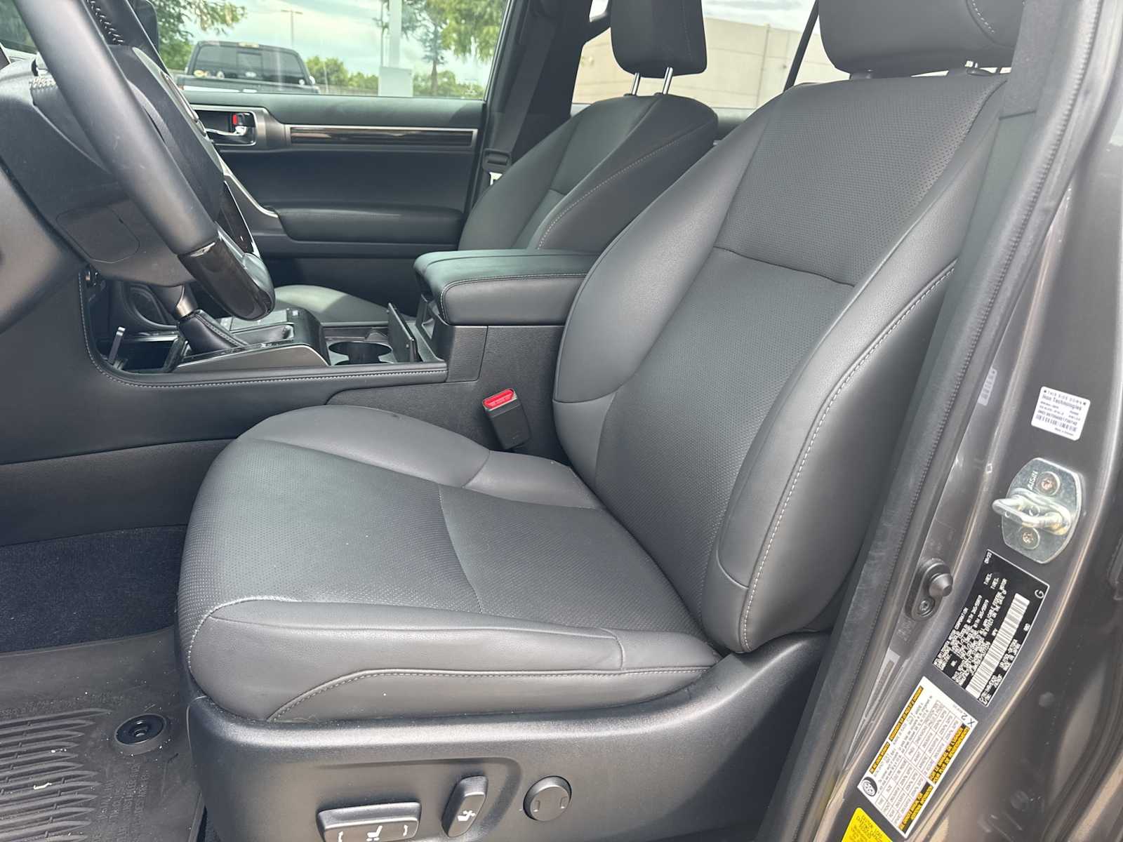 Thumbnail: 2023 Lexus GX - 6
