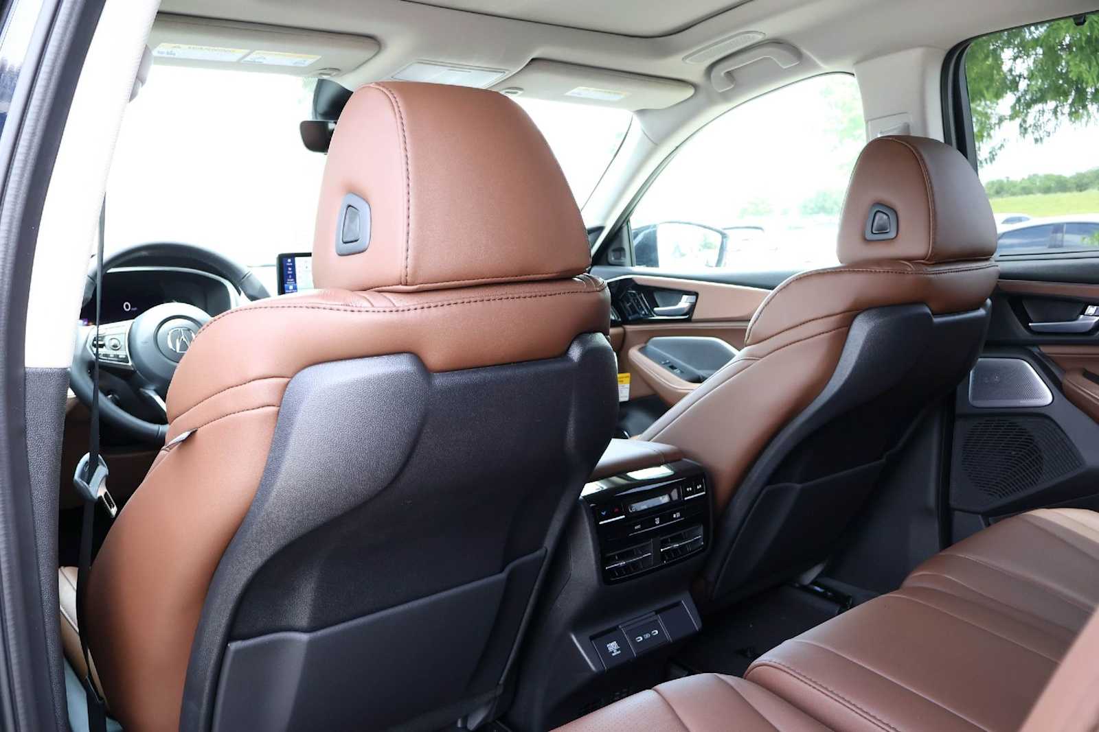 Thumbnail: 2026 Acura MDX - 12