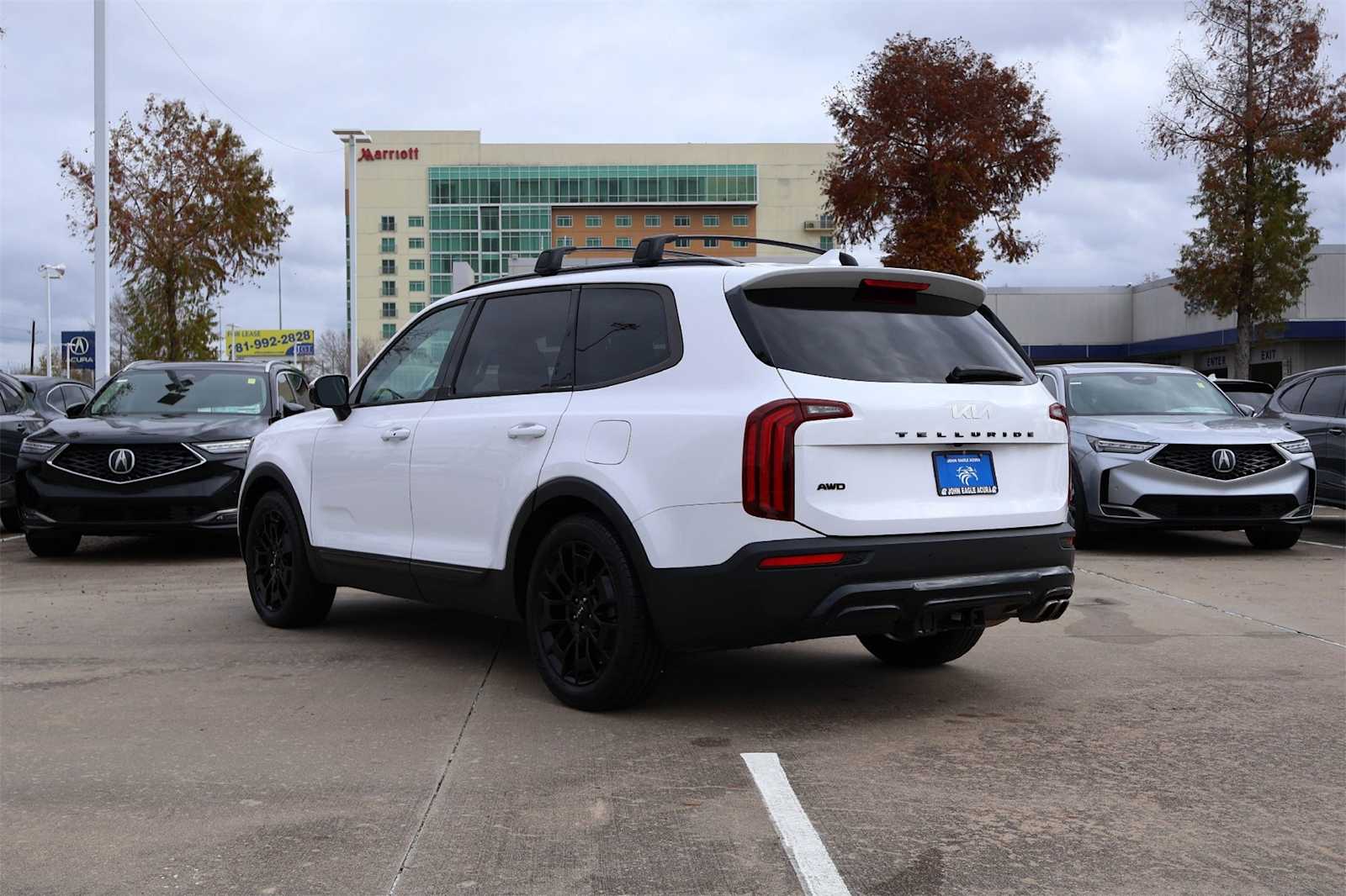 Thumbnail: 2022 Kia Telluride - 4