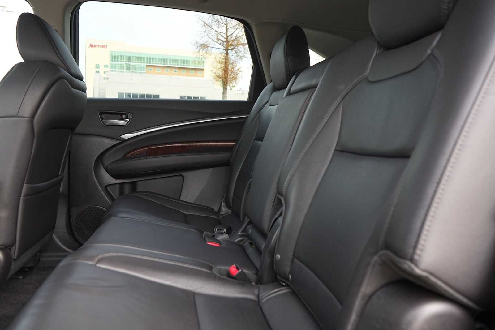 Thumbnail: 2018 Acura MDX - 14