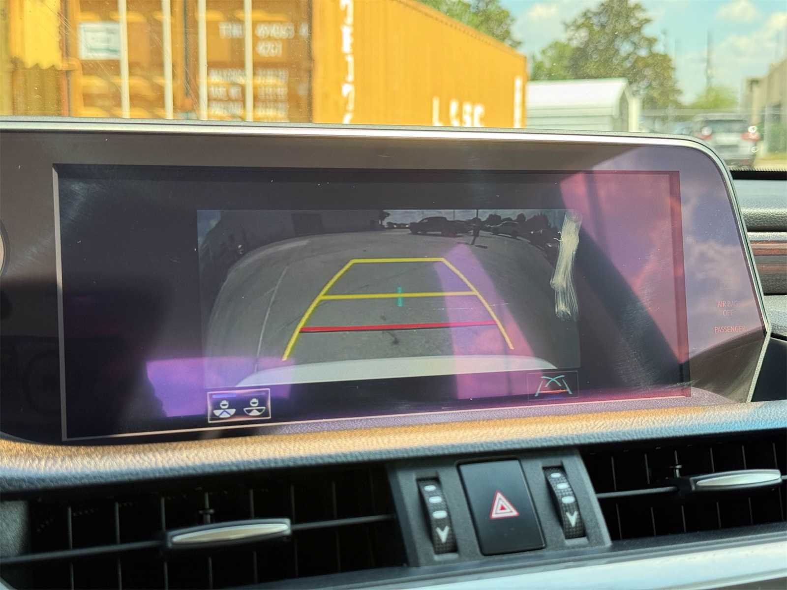 Thumbnail: 2019 Lexus ES - 27