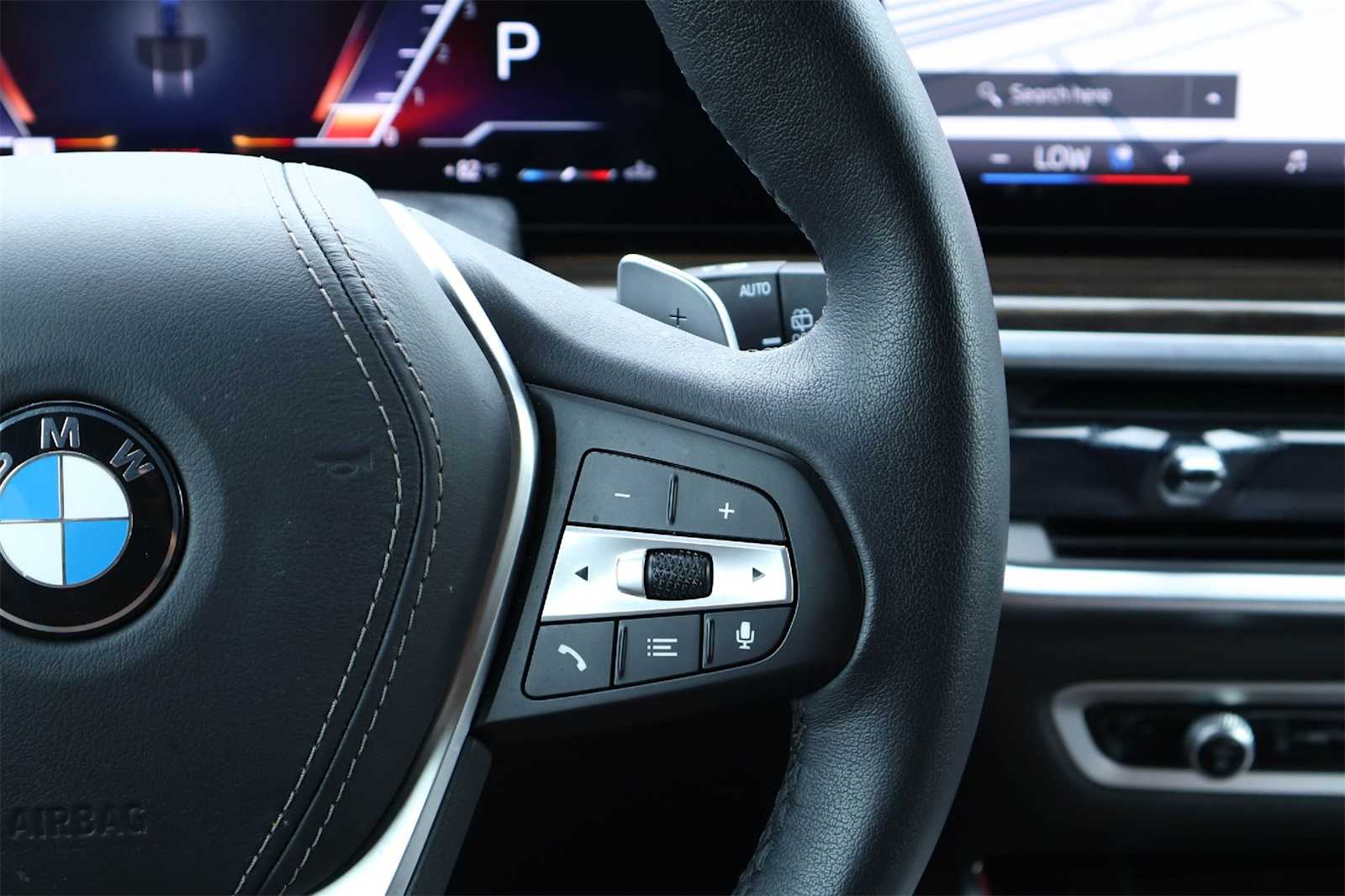 Thumbnail: 2025 BMW X5 - 23