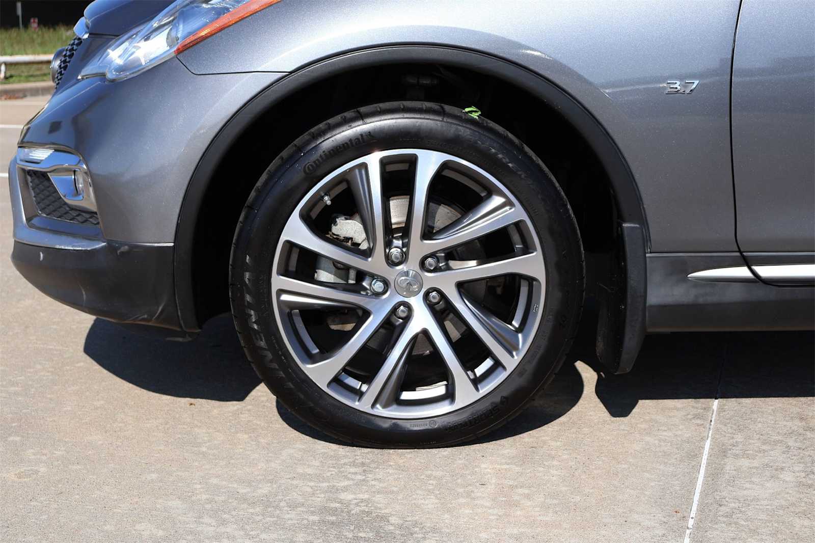 Thumbnail: 2017 INFINITI QX50 - 8