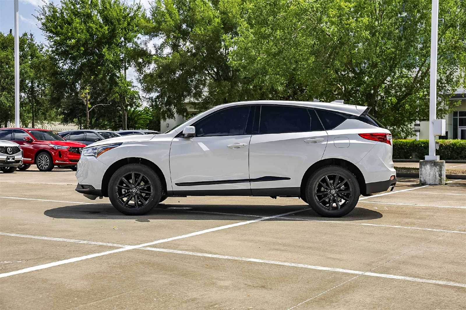 Thumbnail: 2025 Acura RDX - 3