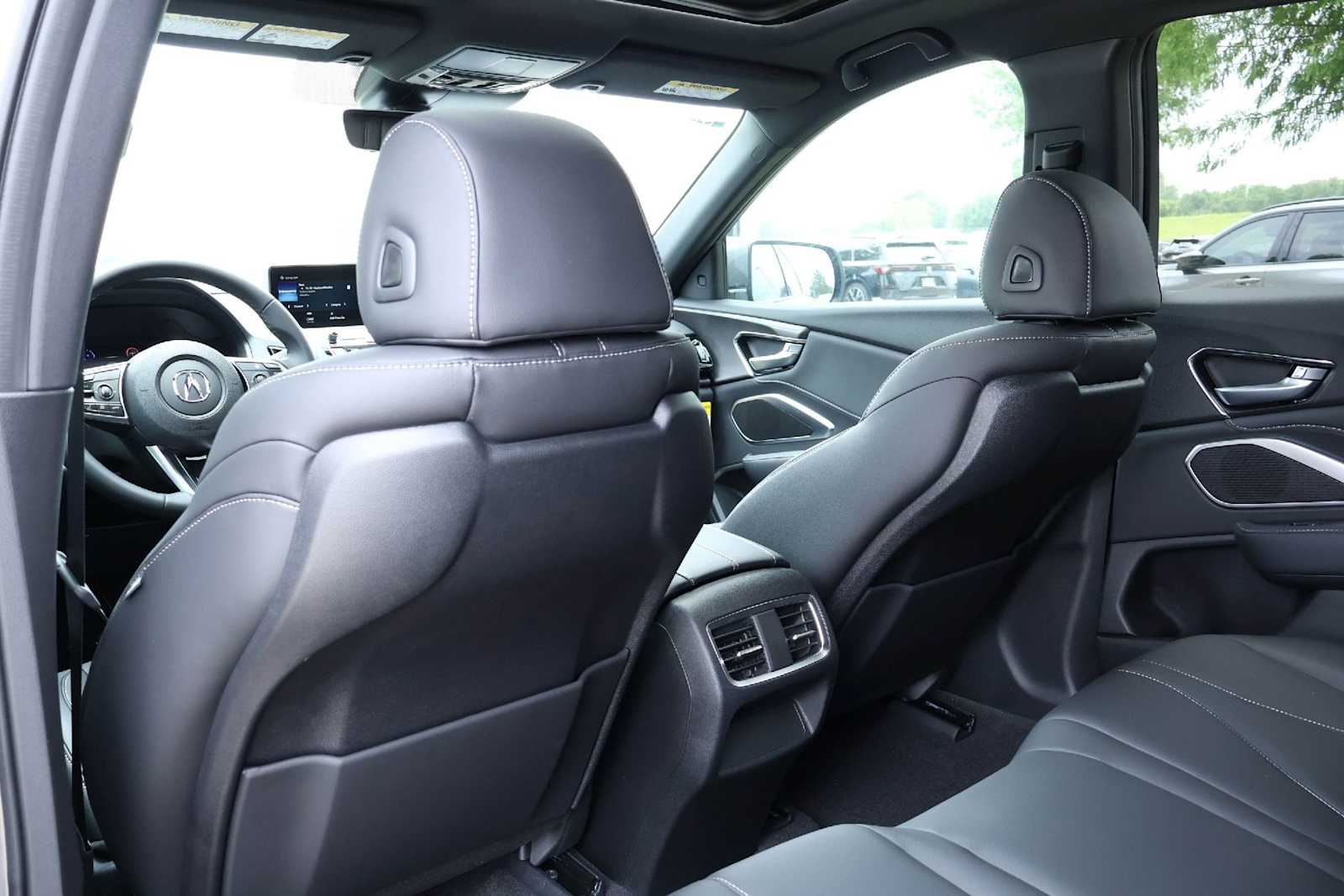 Thumbnail: 2026 Acura RDX - 12