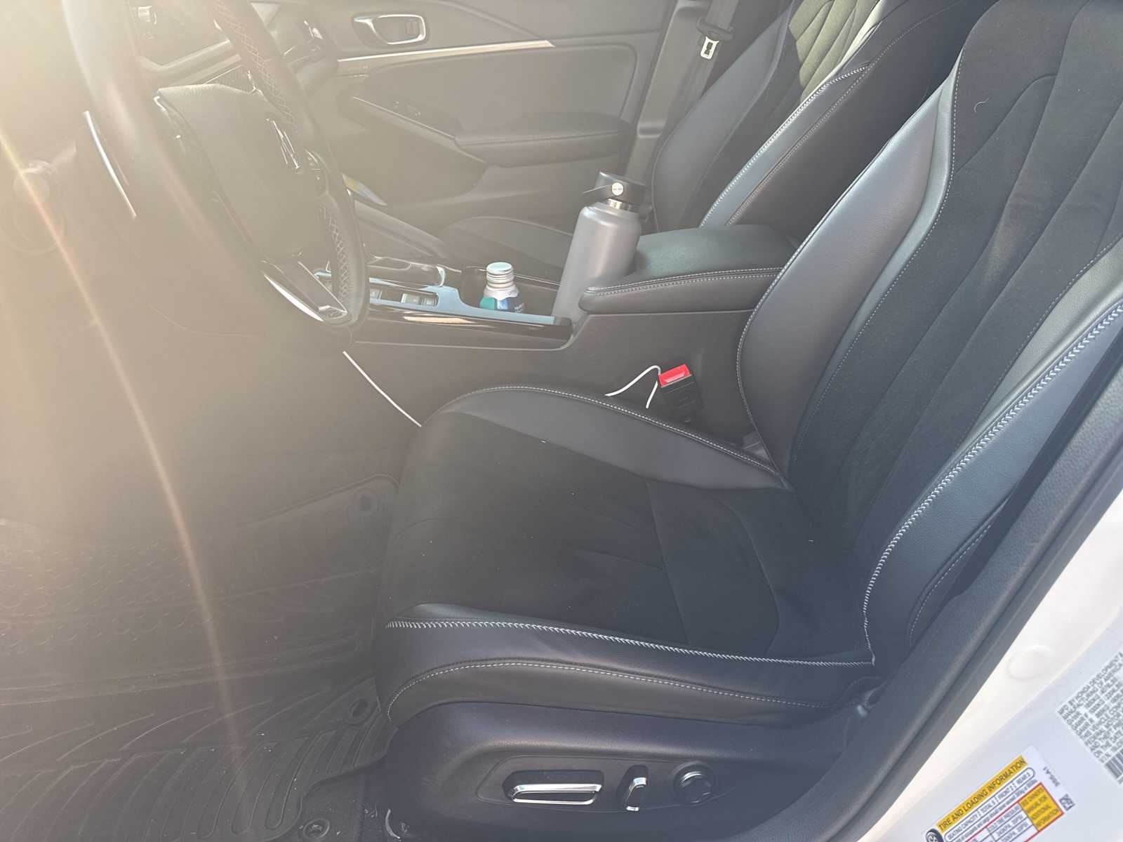 Thumbnail: 2023 Acura Integra - 6