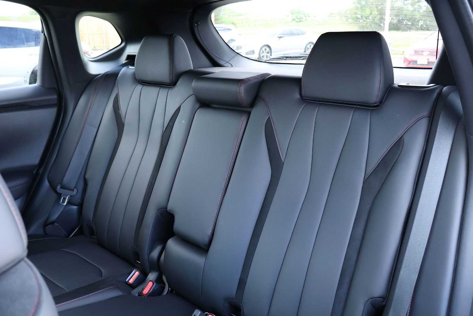 Thumbnail: 2025 Acura ADX - 13