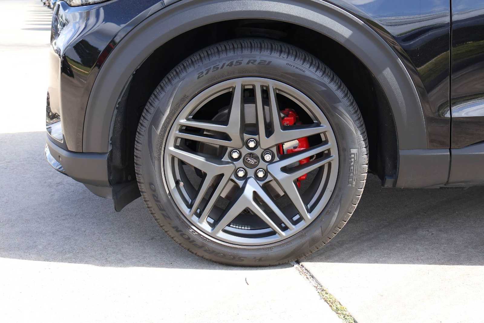 Thumbnail: 2025 Ford Explorer - 8