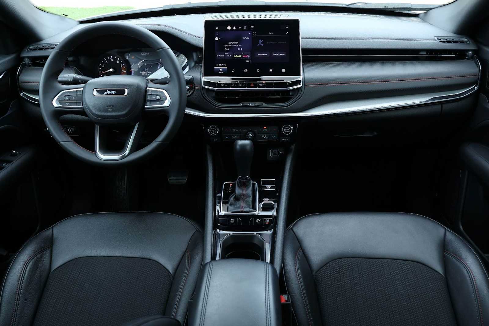 Thumbnail: 2025 Jeep Compass - 10