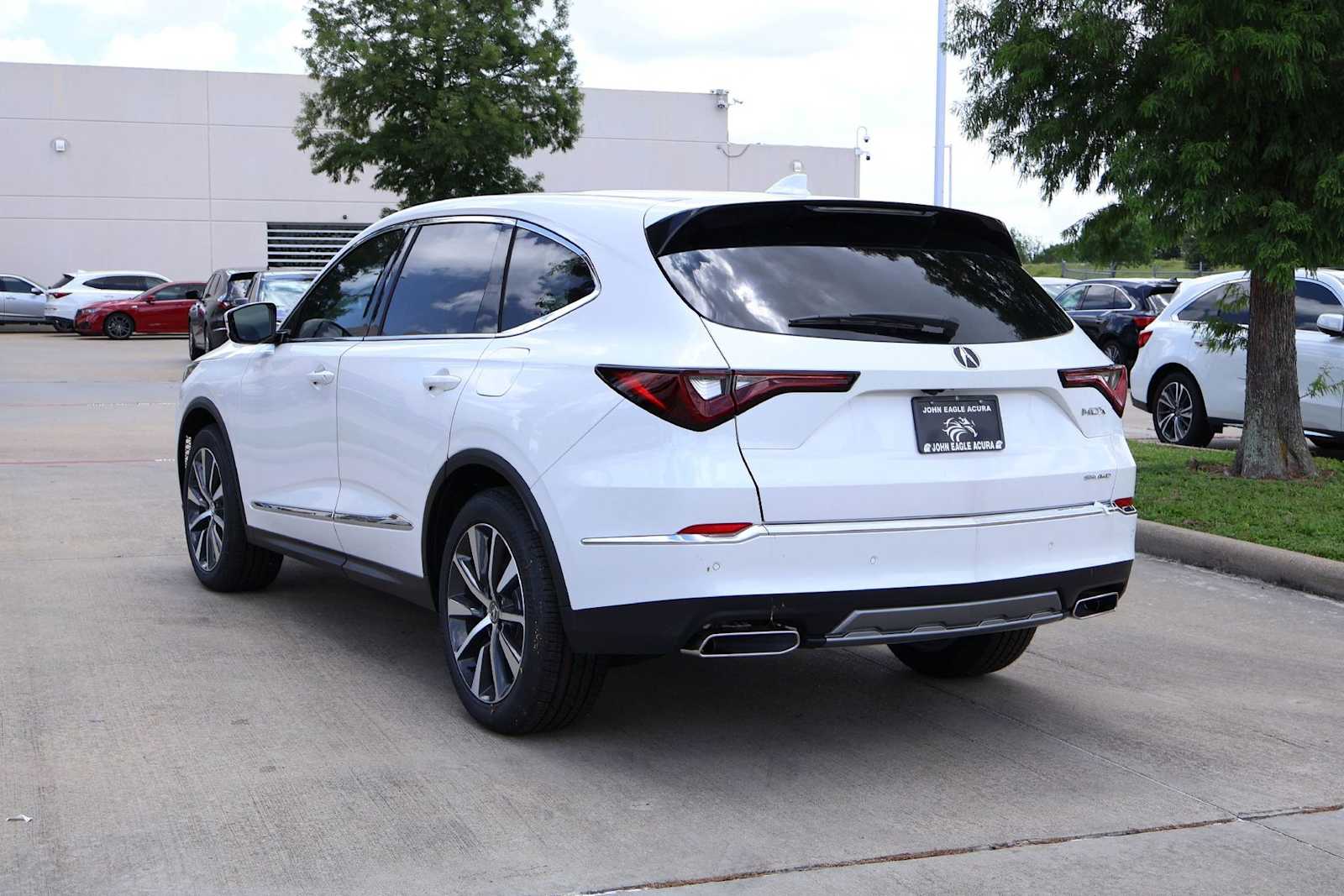 Thumbnail: 2026 Acura MDX - 4