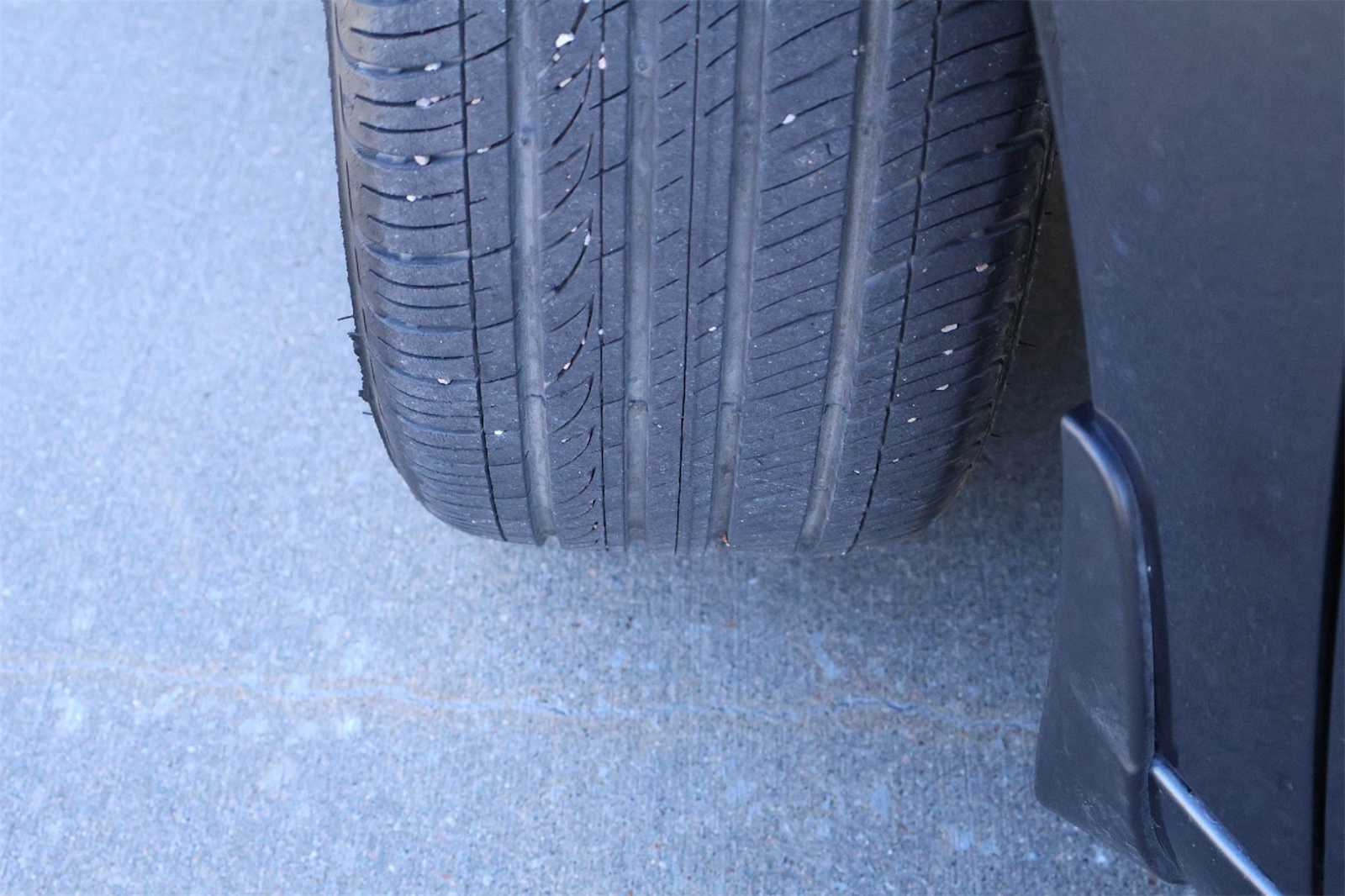 Thumbnail: 2023 Hyundai Elantra - 30