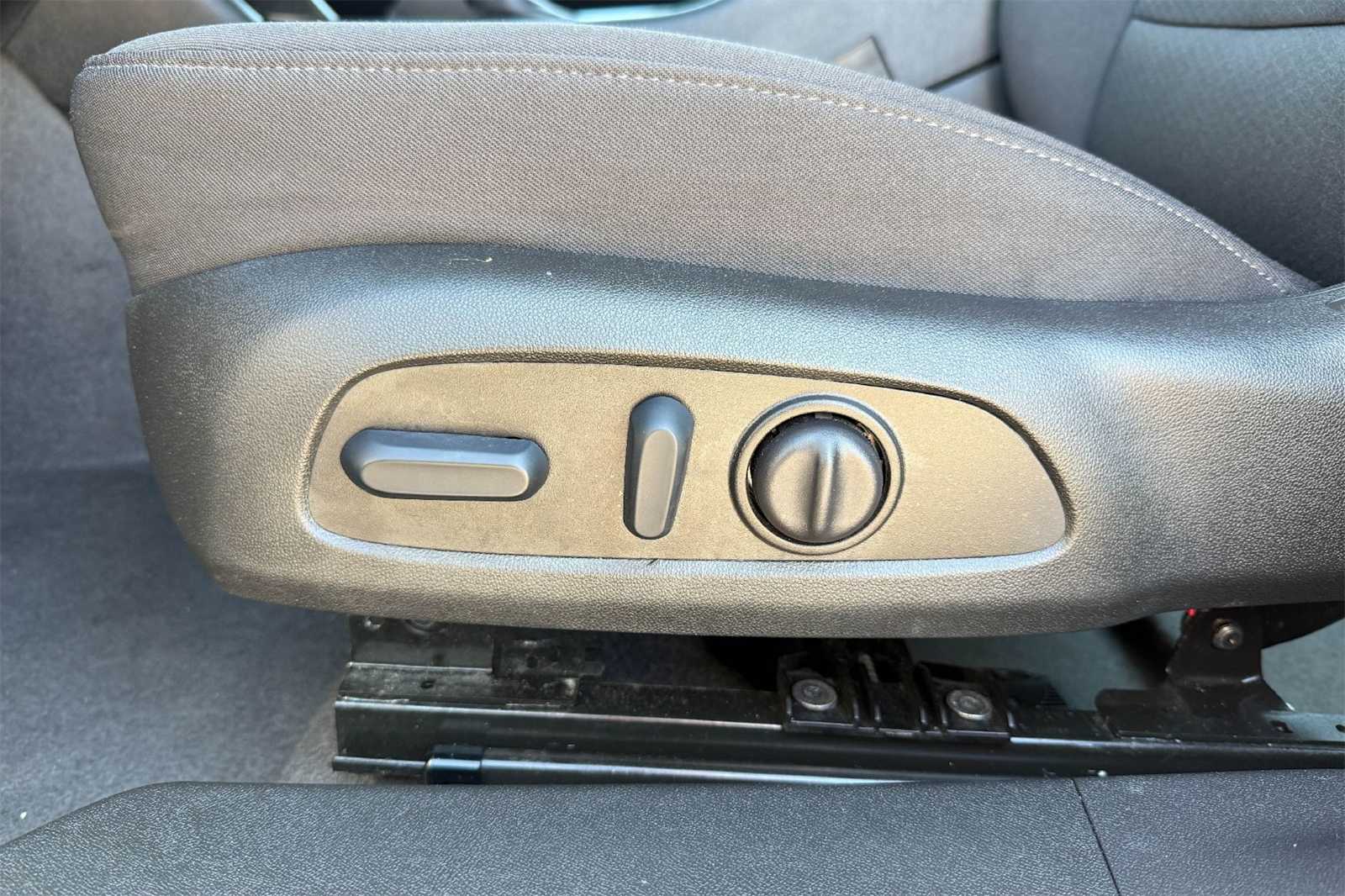 Thumbnail: 2024 Chevrolet Malibu - 24