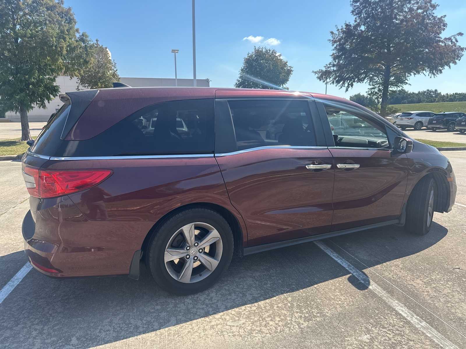 Thumbnail: 2018 Honda Odyssey - 6